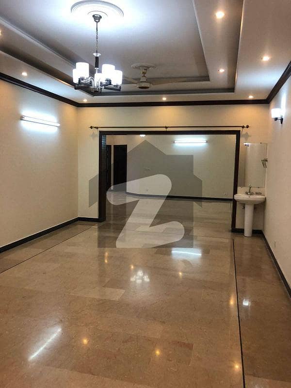 Luxury 1 Kanal Upper Portion For Rent D12 Islamabad Luxury 1 Kanal Upper Portion For Rent D12 Islamabad