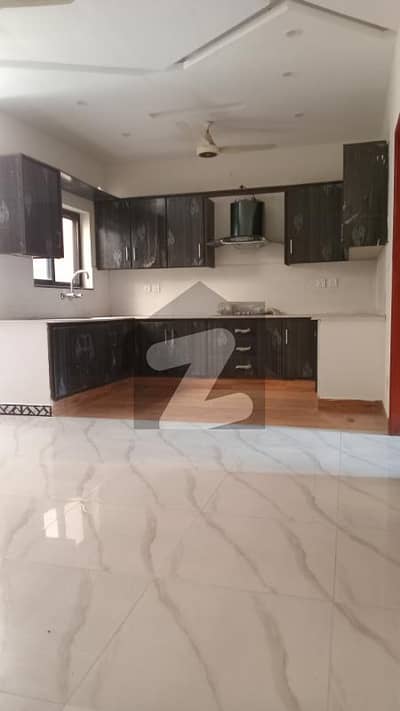 6 MARLA LUXURY VILLA