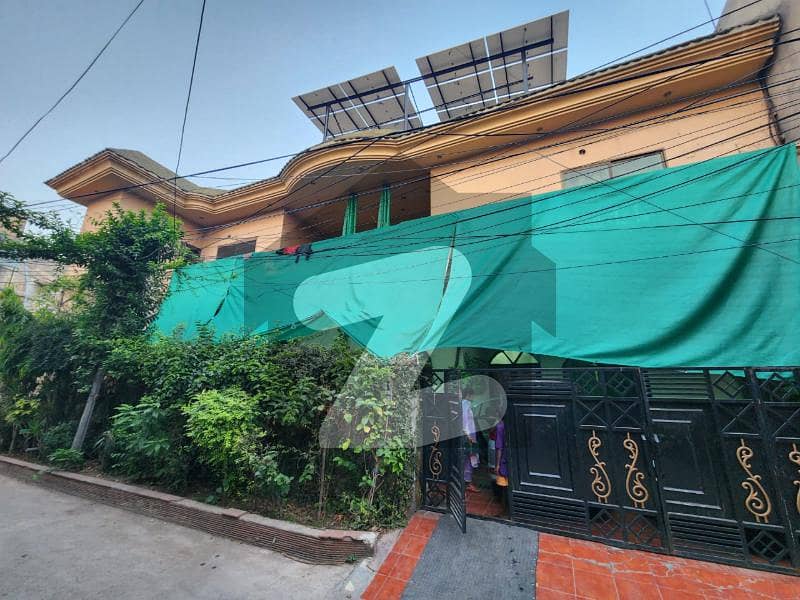 Beautiful 10 Marla Corner House. Beautiful 10 Marla Corner House.