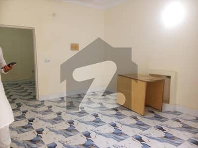 Upr portion for Rent G11-1 ideal location