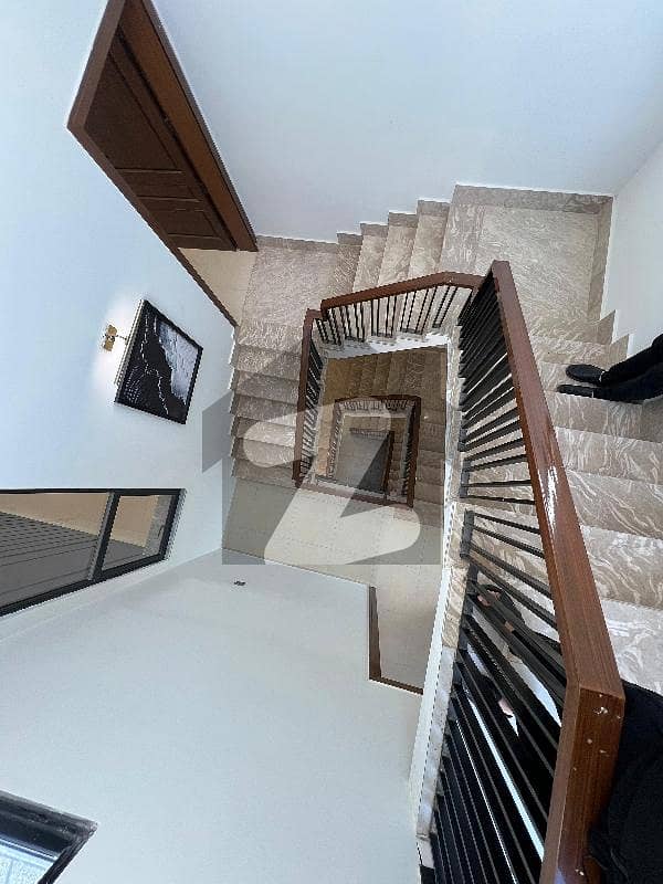 CHANCE DEAL DESIGNER HOUSE 5 BEDS