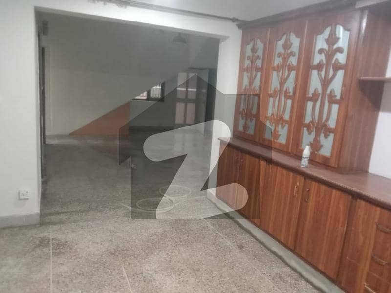 I-8 Beautiful Flat For Bachelor Or Office I-8 Beautiful Flat For Bachelor Or Office