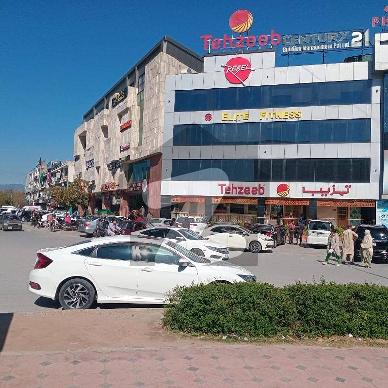 Ideal Location shop for rent