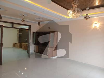 1 Kanal Upper portion Renovated