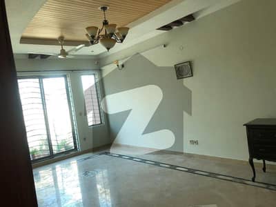 Ground Portion 2 Bed E-11/4 Neat And Clean