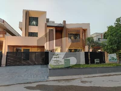 جی