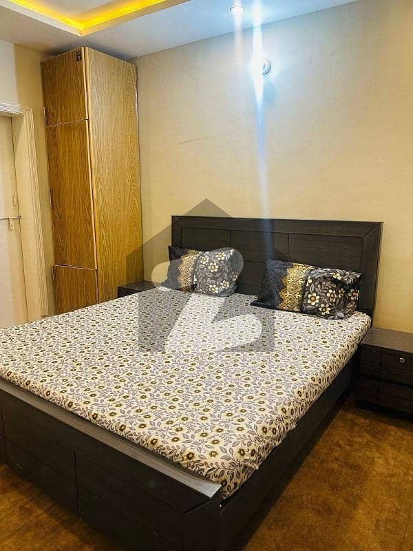 Fully Furnished Room Only For Female In G-10 Fully Furnished Room Only For Female In G-10