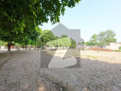 4 Kanal 16 Marla Corner Plot 60 Feet ROAD At Ideal Location To Built A Dream House
