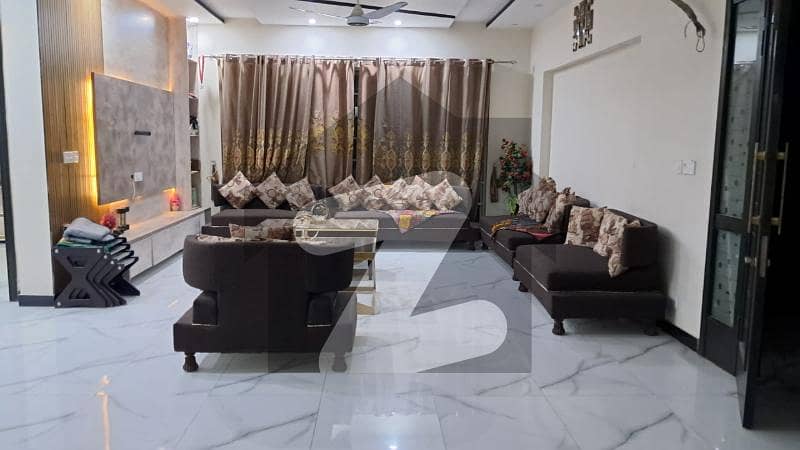 22 Marla Newly Built Portion Available 22 Marla Newly Built Portion Available