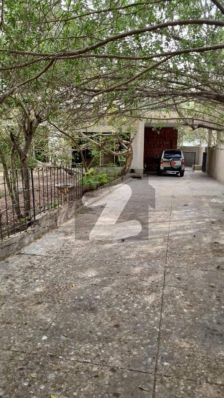 غِزری کراچی میں 4 کمروں کا 2 کنال مکان 13.5 کروڑ میں برائے فروخت۔ غِزری کراچی میں 4 کمروں کا 2 کنال مکان 13.5 کروڑ میں برائے فروخت۔