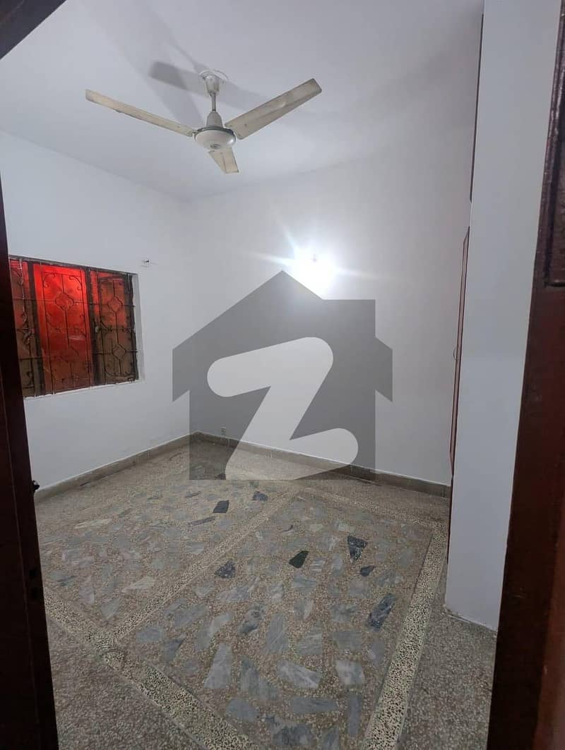 Ground Portion For Rent In G-11/2 Ground Portion For Rent In G-11/2