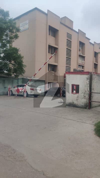 Renovated Ground floor flat for rent in G-11-4 E type