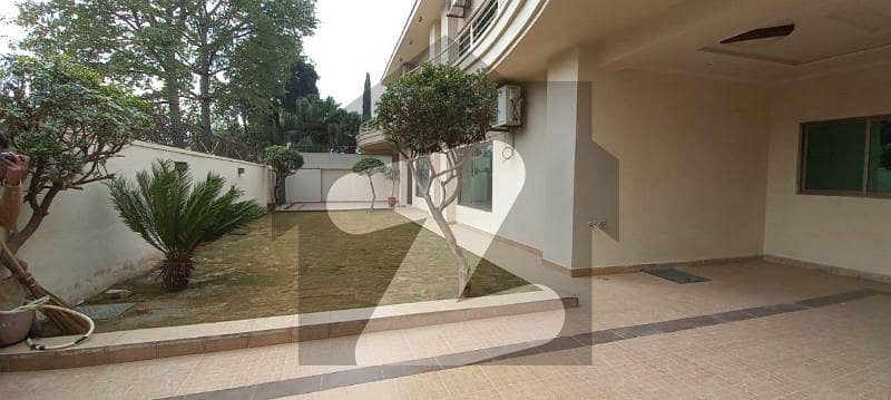 F-8 Double Story House 10 Bedroom For Rent F-8 Double Story House 10 Bedroom For Rent