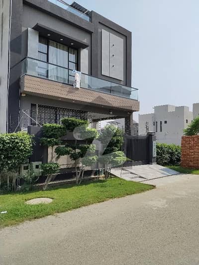 DHA 9 Town Modern Luxury House For Rent