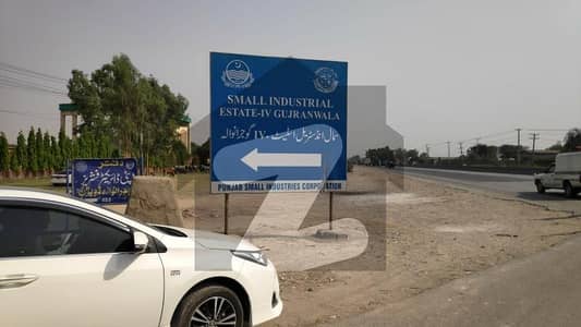 انڈسٹریل اسٹیٹ گوجرانوالہ میں 1 کنال صنعتی زمین 80.0 لاکھ میں برائے فروخت۔