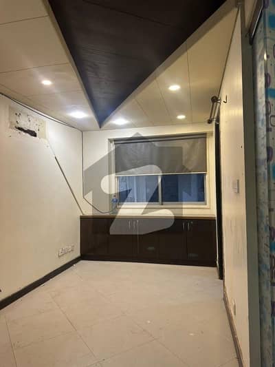 "Modern Office For Sale In Tuheed Commercial, DHA Phase 5 1000 Sq. Ft With Left