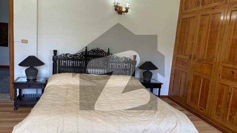 LOWER PORTION FOR RENT IN F-8
