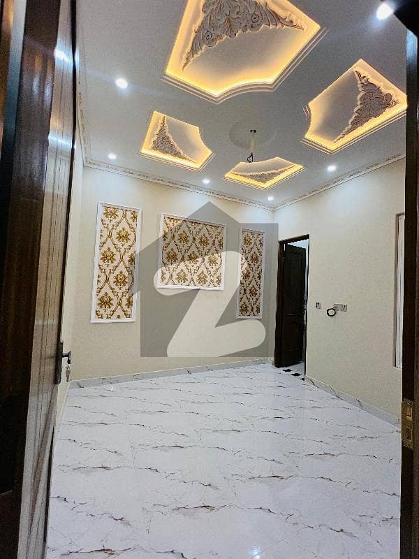 5 MARLA FULL HOUSE AVAILABLE FOR RENT 5 MARLA FULL HOUSE AVAILABLE FOR RENT