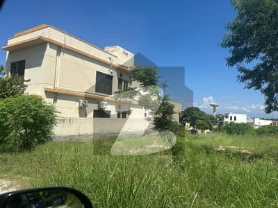 Top Location 10-Marla, Plot [ DIRECT OWNERS]