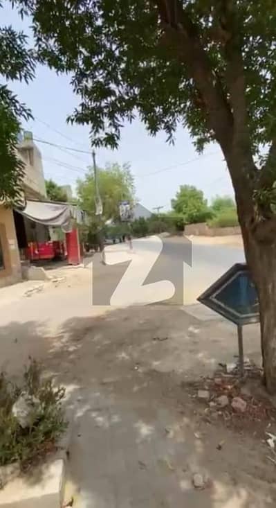 ون یونٹ چوک بہاولپور میں 1 مرلہ دکان 85.0 لاکھ میں برائے فروخت۔