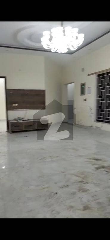 سمن آباد لاہور میں 3 کمروں کا 1 کنال بالائی پورشن 90.0 ہزار میں کرایہ پر دستیاب ہے۔ سمن آباد لاہور میں 3 کمروں کا 1 کنال بالائی پورشن 90.0 ہزار میں کرایہ پر دستیاب ہے۔