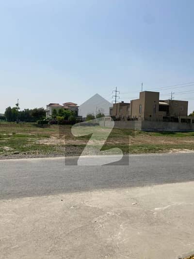 ڈی ایچ اے فیز9 پریزم - بلاک ایچ ڈی ایچ اے فیز9 پریزم,ڈی ایچ اے ڈیفینس,لاہور میں 1 کنال رہائشی پلاٹ 1.45 کروڑ میں برائے فروخت۔