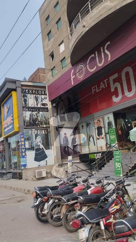 Commercial Plaza Available For Rent Main Chinone Road D Ground Faisalabad Commercial Plaza Available For Rent Main Chinone Road D Ground Faisalabad