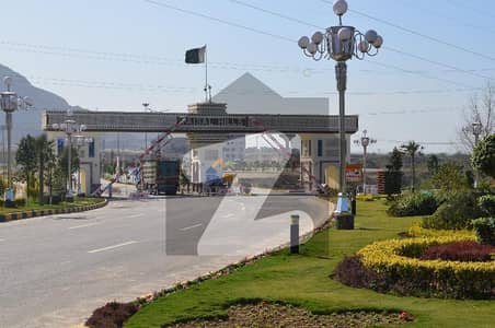 Faisal Hills Executive Block Size 35*70 Plot#221 Solid Land Investor Price