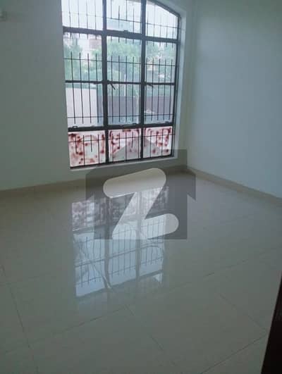 House For Sale In Main Boulevards Defence Road Opposite Adil Hospital House For Sale In Main Boulevards Defence Road Opposite Adil Hospital