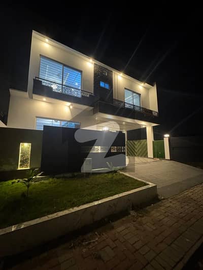 SUNFACE 50ft WIDE ROAD BRAND NEW HOUSE