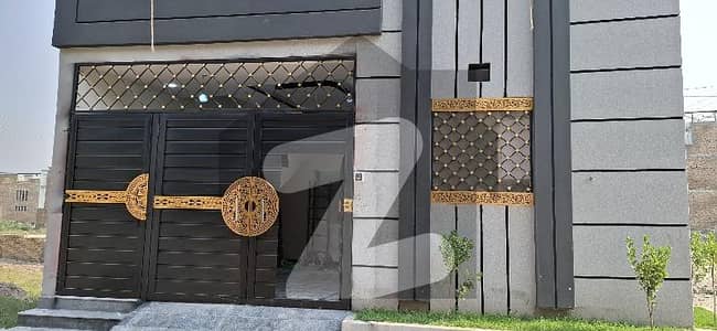 2.6 Marla new beautiful corner house available for sale in sudais villa warsk road