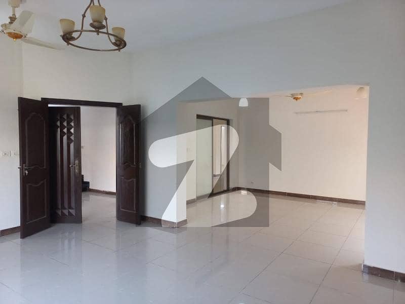 عسکری 10 عسکری,لاہور میں 4 کمروں کا 17 مرلہ مکان 2.35 لاکھ میں کرایہ پر دستیاب ہے۔ عسکری 10 عسکری,لاہور میں 4 کمروں کا 17 مرلہ مکان 2.35 لاکھ میں کرایہ پر دستیاب ہے۔