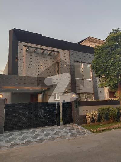 لیک سٹی میڈوز فیز 1 - بلاک جی لیک سٹی میڈوز فیز 1,لیک سٹی میڈوز,لاہور میں 5 کمروں کا 10 مرلہ مکان 3.78 کروڑ میں برائے فروخت۔ لیک سٹی میڈوز فیز 1 - بلاک جی لیک سٹی میڈوز فیز 1,لیک سٹی میڈوز,لاہور میں 5 کمروں کا 10 مرلہ مکان 3.78 کروڑ میں برائے فروخت۔