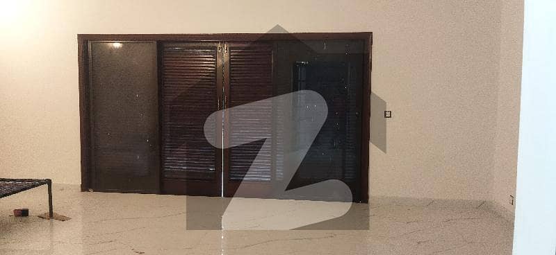 1000 SQYD House CIRCULAR AVENUE for Sale 1000 SQYD House CIRCULAR AVENUE for Sale