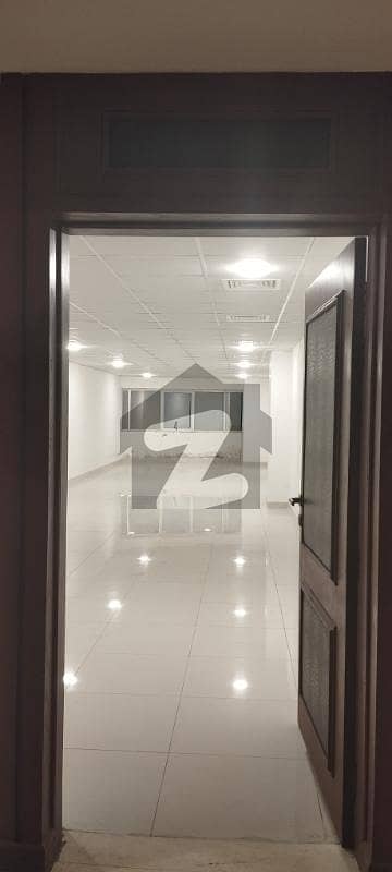 1000 SQFT OFFICE AVAILABLE ON RENT 1000 SQFT OFFICE AVAILABLE ON RENT