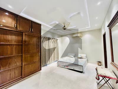 10 Marla House for Rent in DHA Phase 6 4 Bed, Modern Layout Rs. 2 Lac/Month