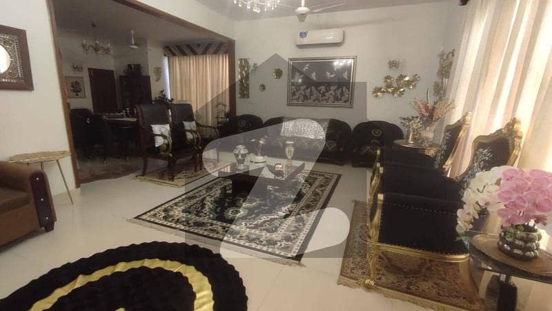 BUNGALOW FOR RENT DHA PHASE 8 BUNGALOW FOR RENT DHA PHASE 8