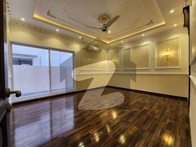 1Kanal New Design Stylish Out Beautiful House For Sale DHA Phase 4