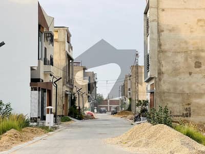 پام انکلیو حیدرآباد بائی پاس,حیدر آباد میں 16 مرلہ رہائشی پلاٹ 4.5 کروڑ میں برائے فروخت۔