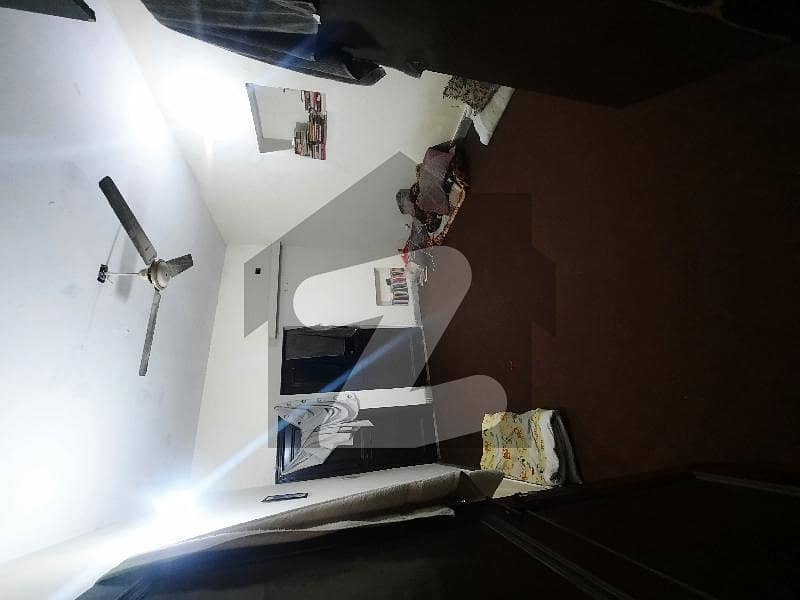 Room for single person In I 10 Room for single person In I 10