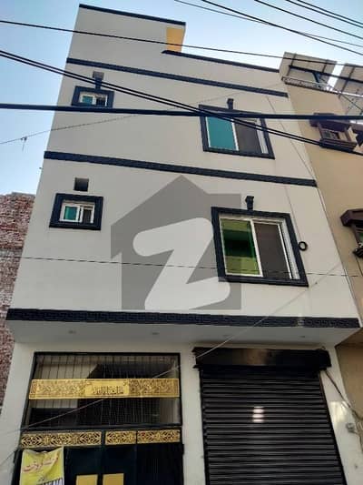 سلطان ٹاؤن لاہور میں 5 کمروں کا 2 مرلہ مکان 1.48 کروڑ میں برائے فروخت۔