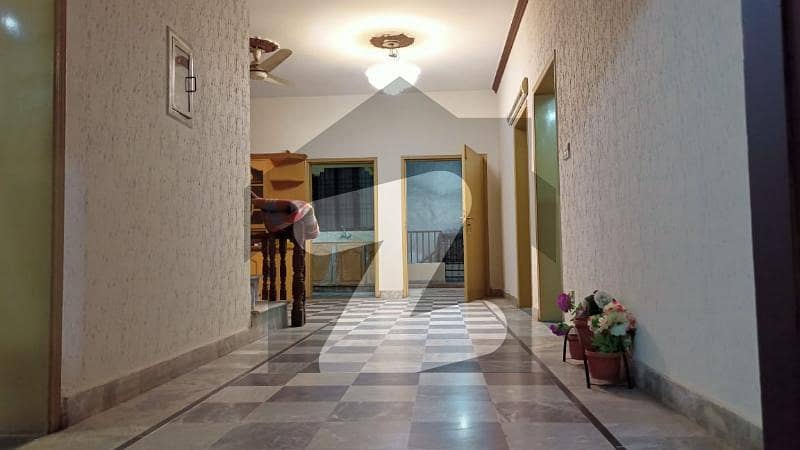 10 Marla Lower Portion Available For Rent 10 Marla Lower Portion Available For Rent