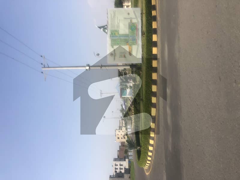 Facing Main Park Facing Main Park