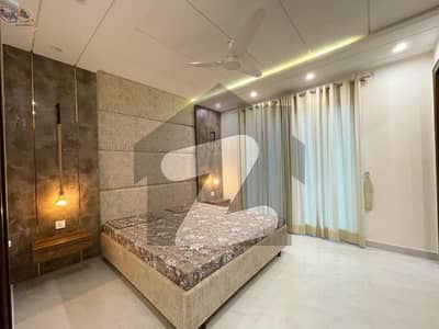 لیک سٹی میڈوز فیز 1 لیک سٹی میڈوز,لاہور میں 5 کمروں کا 11 مرلہ مکان 4.1 کروڑ میں برائے فروخت۔