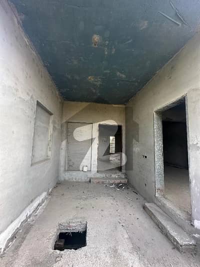 Very Cheapest price this 5 marla grey structure house for sale in Bahria Orchard Lahore
