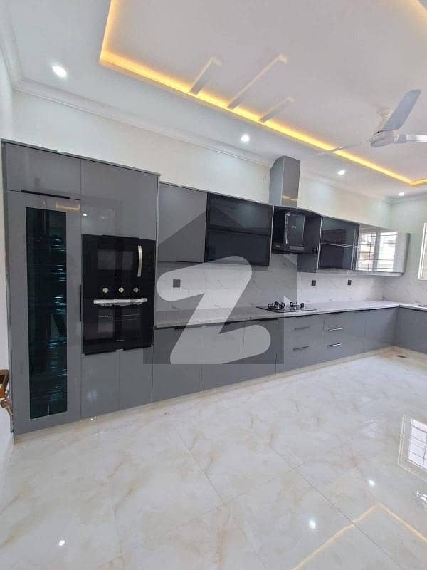 10 Marla Luxury House for Sale Main Boulevard, Sector C-2, Bahria Enclave Islamabad 10 Marla Luxury House for Sale Main Boulevard, Sector C-2, Bahria Enclave Islamabad