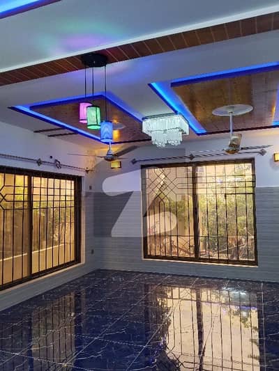 کورنگ ٹاؤن اسلام آباد میں 4 کمروں کا 1 کنال بالائی پورشن 1.2 لاکھ میں کرایہ پر دستیاب ہے۔