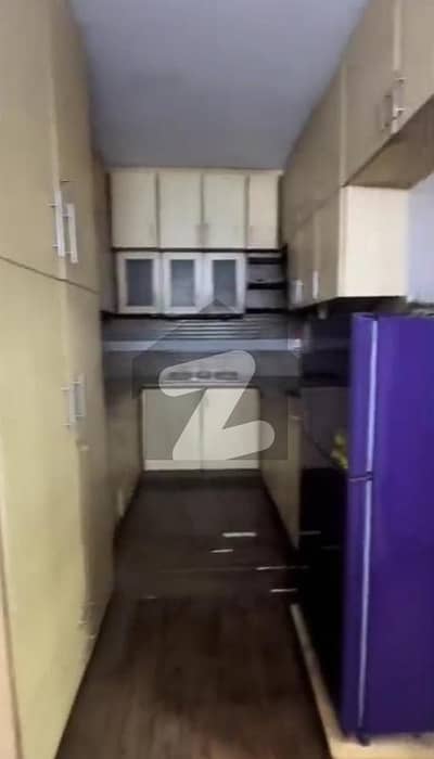 550 Square Feet Flat Up For sale In DHA Phase 1
