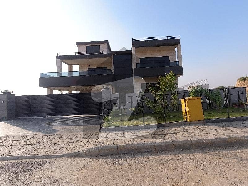 Avail Yourself A Great On Excellent Location 22 Marla House In Bahria Town Phase 8 - Block P Avail Yourself A Great On Excellent Location 22 Marla House In Bahria Town Phase 8 - Block P