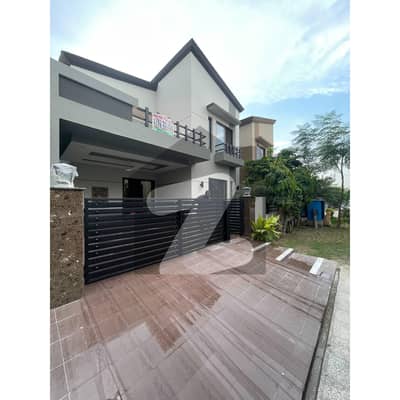 12 Marla House Available For Rent